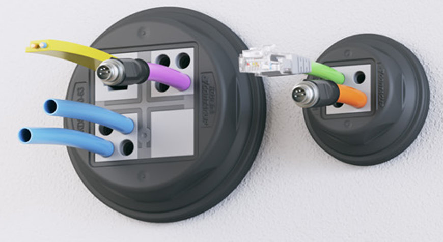 Tool-less round cable entries for cables with plugs